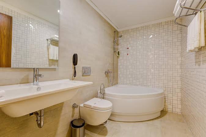 Plus Suit Atasehir Стамбул Экстерьер фото